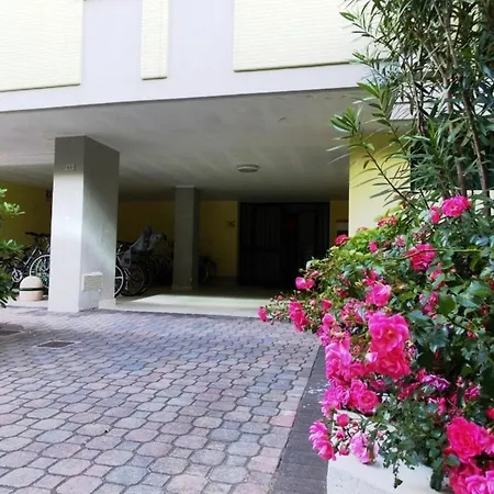 Floor With Terrace In *